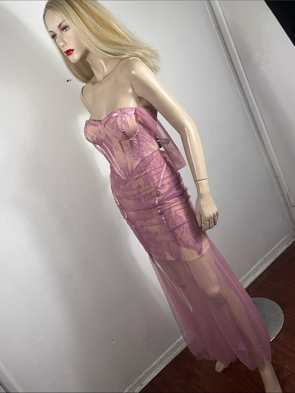 BELLA BARNETT DRESS - Picture 5 of 11